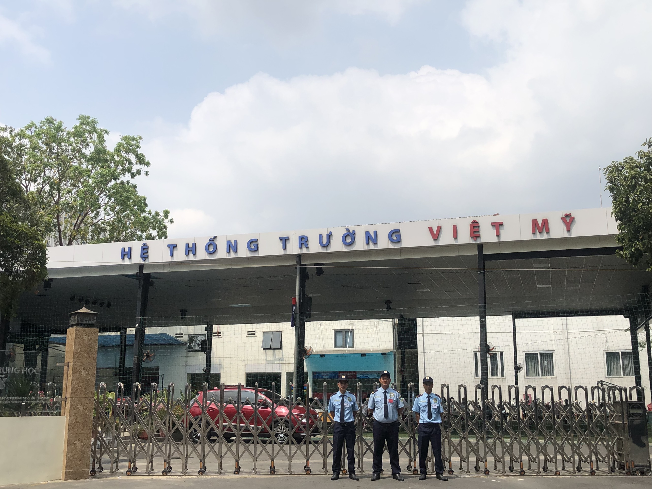 Triển khai Dịch vụ bảo vệ cho Trường Việt Mỹ - VAschools (Quận Tân Bình)